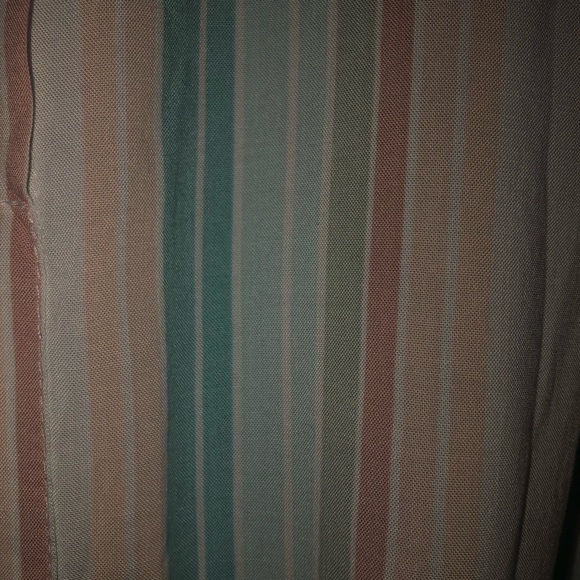 Button down top - Picture 3 of 6